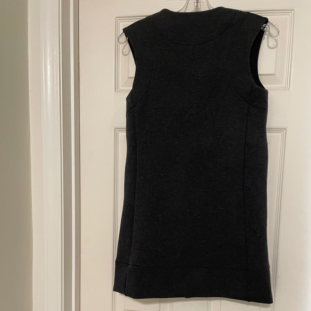 Rare Lululemon charcoal vest - Picture 12 of 14